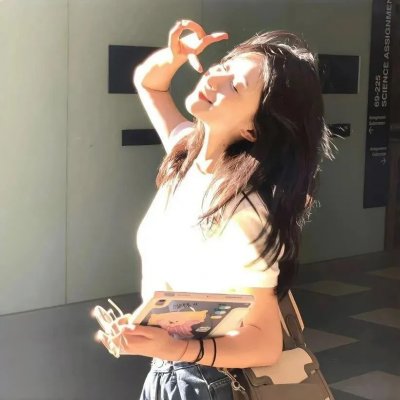 名媛教母，拉太子下神坛